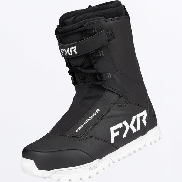 ProCross_RW_Boot_BlackWhite_270700-_1001_Front